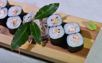 Hosomaki gambero Me Geisha Sushi & Sake Bar Ristorante Giapponese